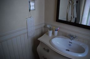 Finta boiserie in stile inglese