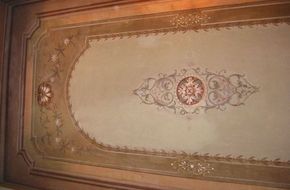 restauro dipinto su muro